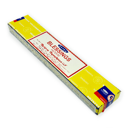 Incenso Indiano Blessings, da marca Satya, parte da frente da embalagem disposta sobre um fundo branco, disponível para todo o Brasil na loja Natureza Divina.