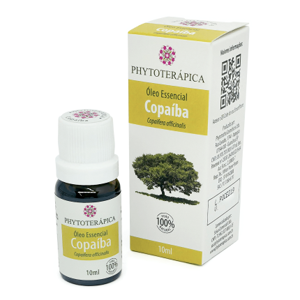 Frasco e embalagem do Óleo Essencial de Copaíba, de 10 ml, da marca Phytoterápica, com ilustração da planta na embalagem. À venda na loja Natureza Divina.