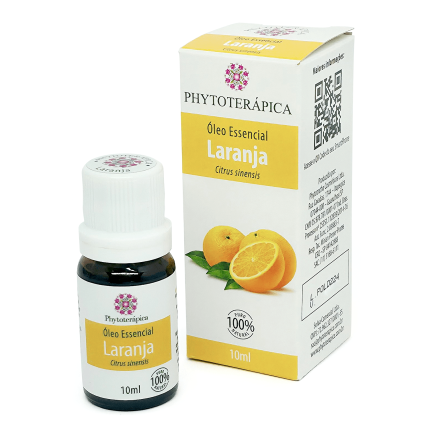 Frasco e embalagem do Óleo Essencial de Laranja, de 10 ml, da marca Phytoterápica, com ilustração da planta na embalagem. À venda na loja Natureza Divina.